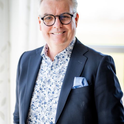Porträtt av Lars Torpman från Hallins